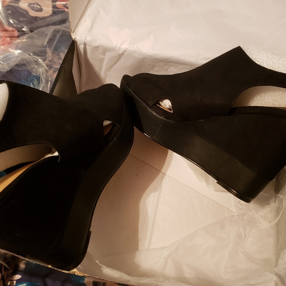 Torrid size 12 booties